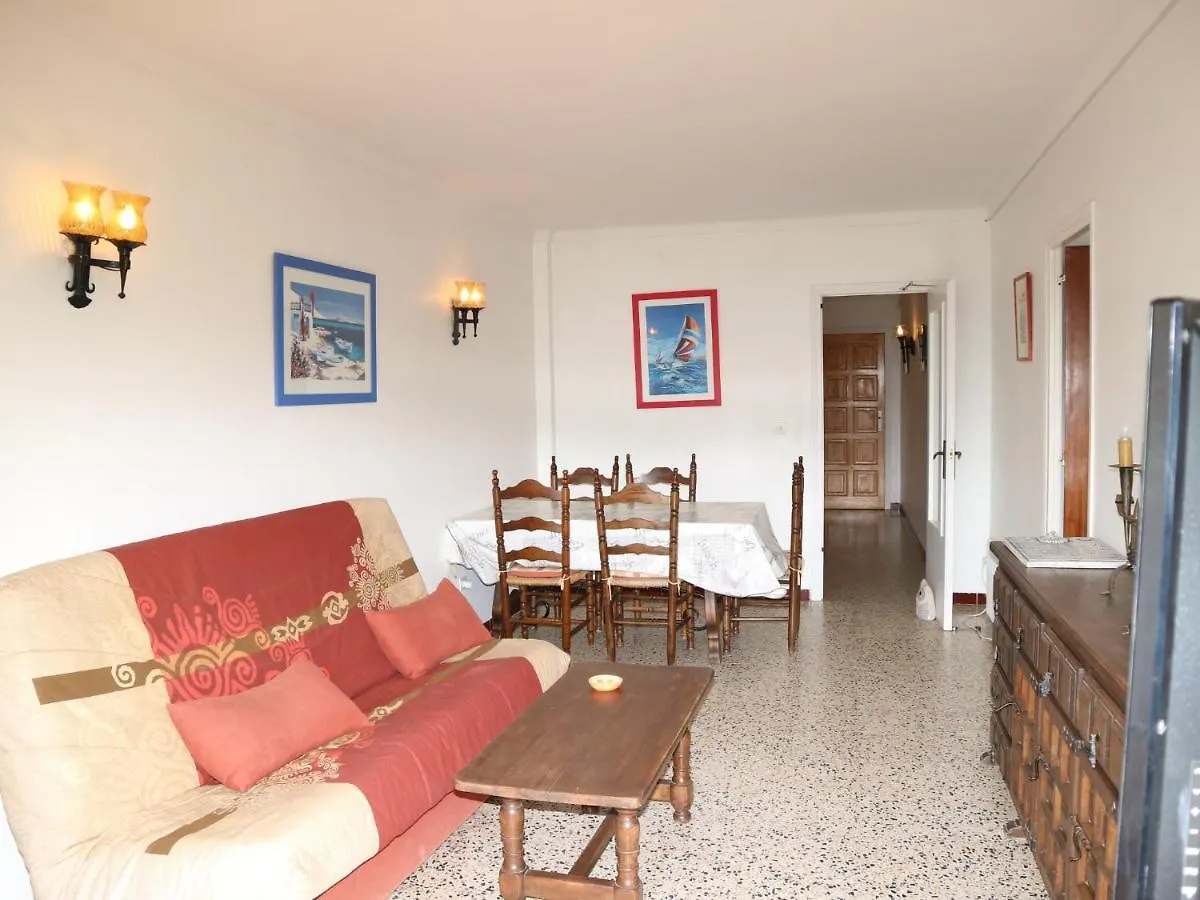 Ibr-Europa 70 Apartment Roses